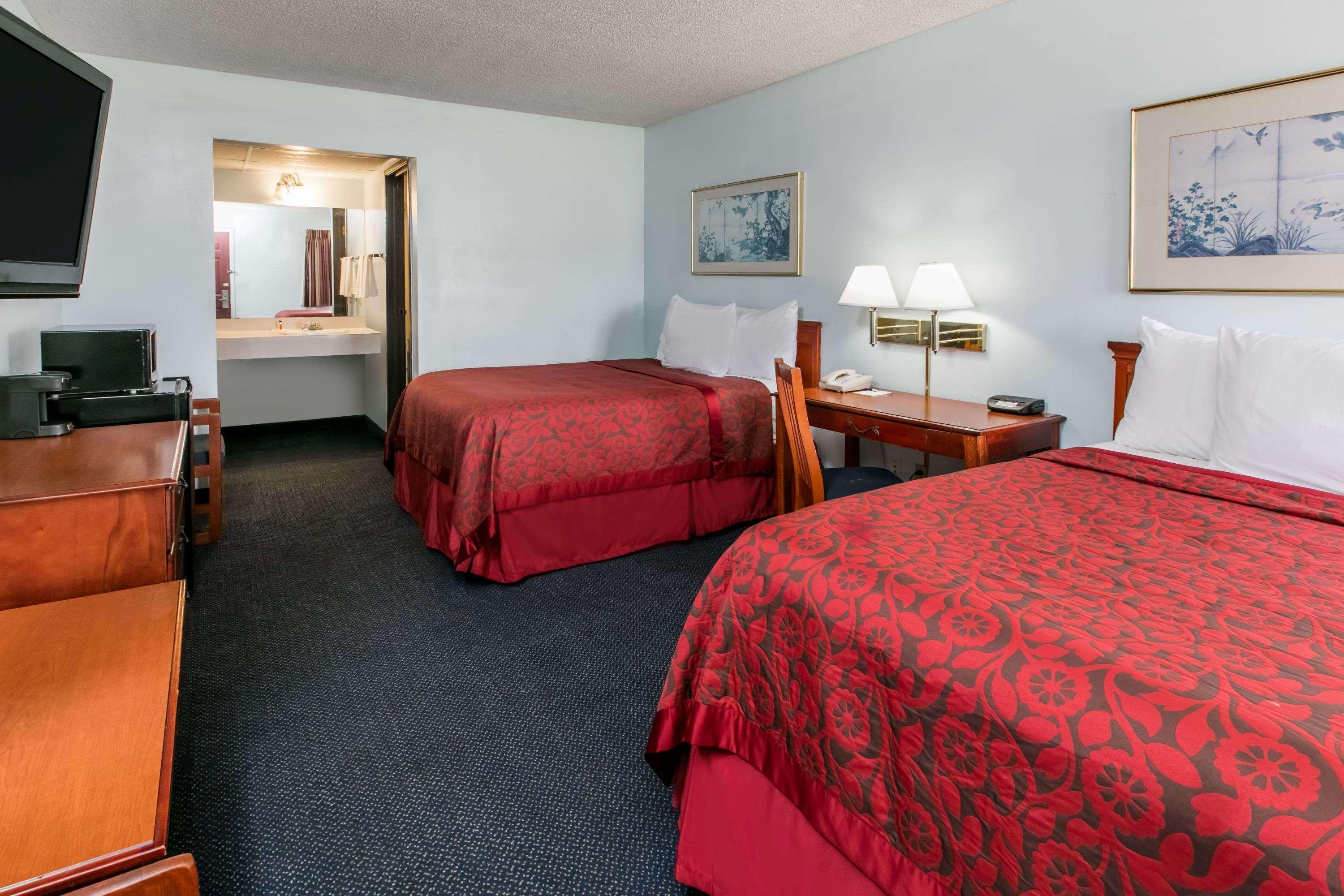 Oyo Hotel Muskogee Near Creek Nation Casino - Hwy 64 Exterior photo